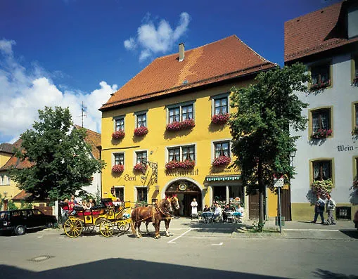 Hotel Burggartenpalais روتنبورغ أوب در تاوبر