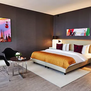 https://steigenberger-hotel-koln.topcolognehotels.com
